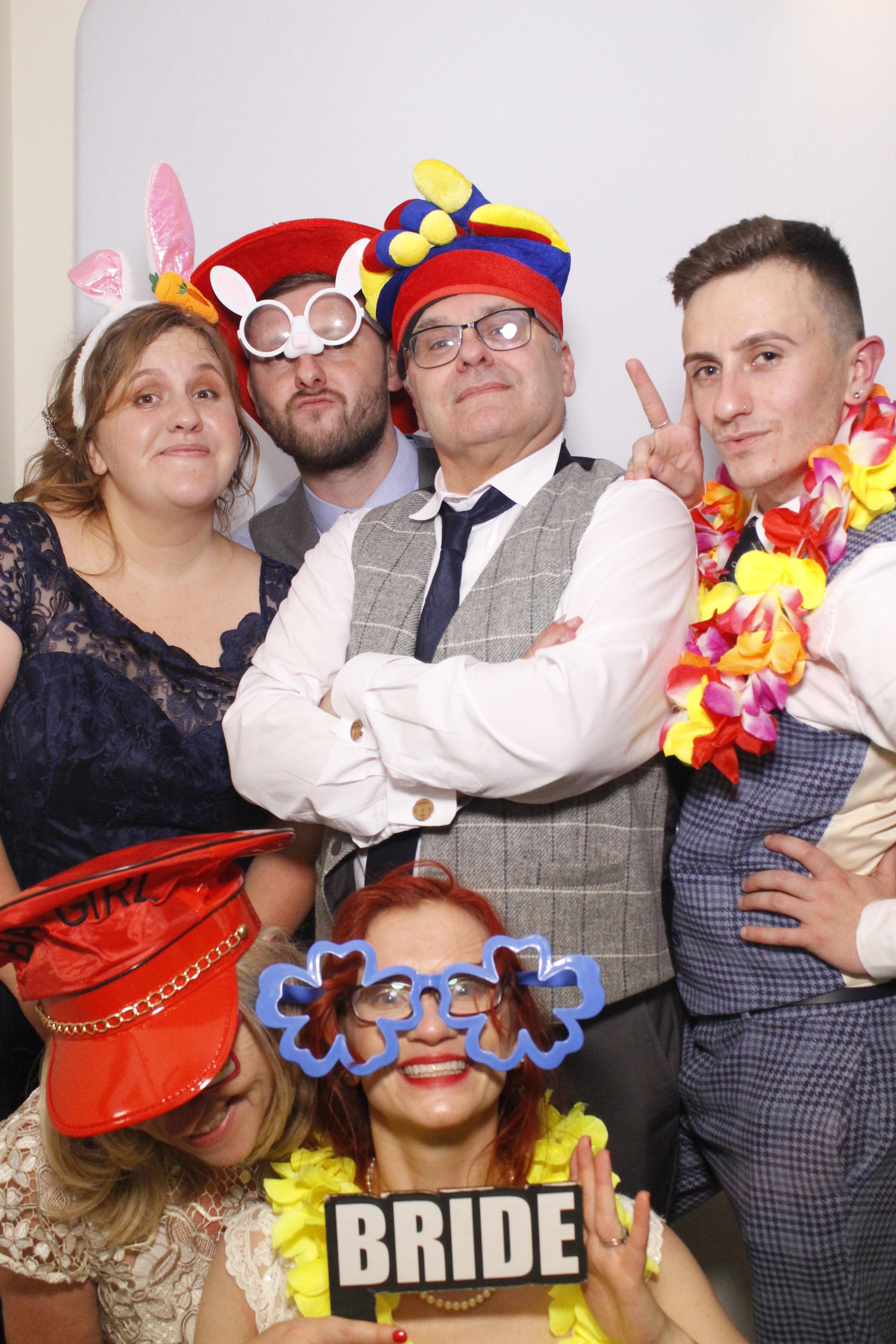 Luke & Emily's Wedding | View more photos from the event at gallery.myphotoboothexperience.co.uk/u/MyPhotoBoothExperienceLtd/Luke-Emilys-Wedding